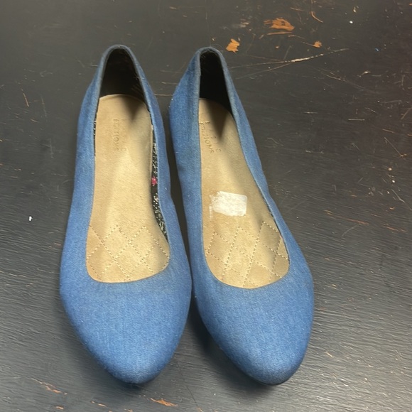 Basic Editions shoes - Picture 2 of 5